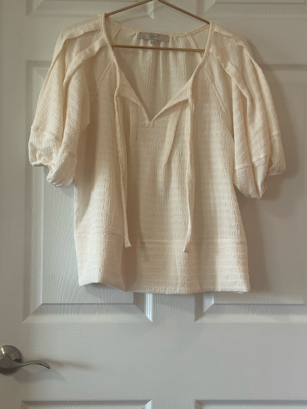 NWOT LOFT Ivory Textured Tie-Neck Blouse